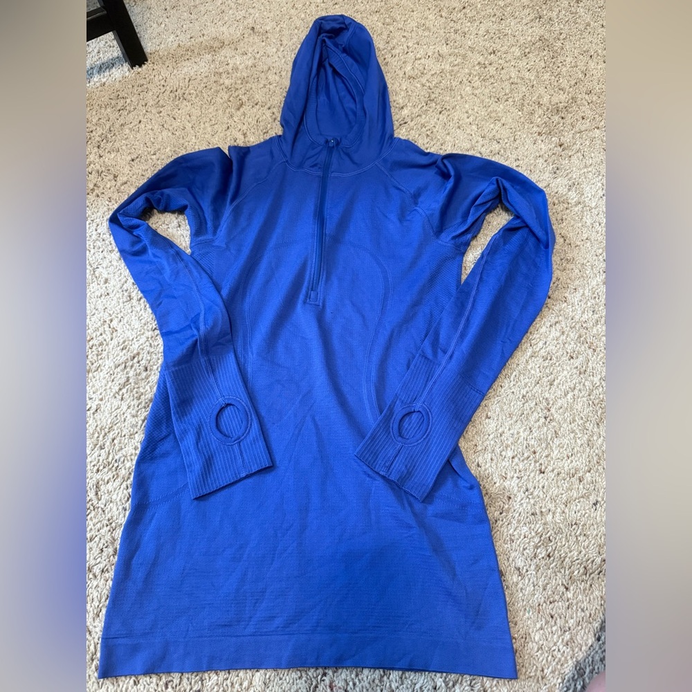 Lululemon cobalt Blue Hooded Long Sleeve Top